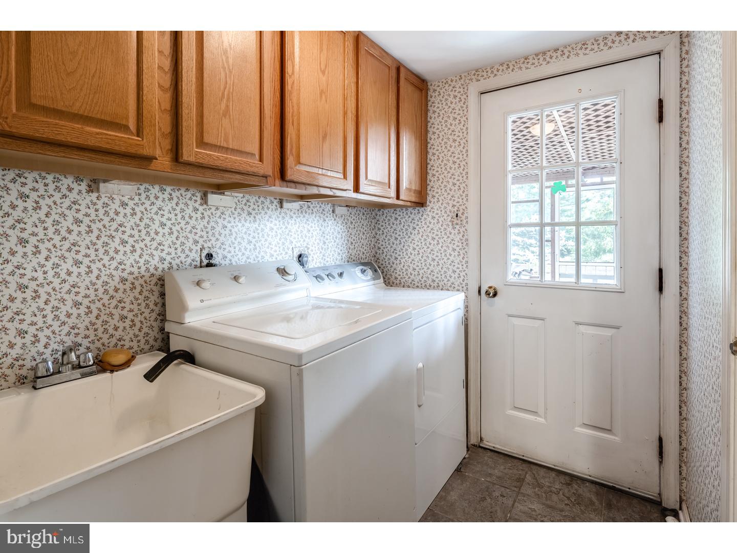 6 Hayes Road Malvern, PA 19355 - Photo 21 of 25 Laundry Room