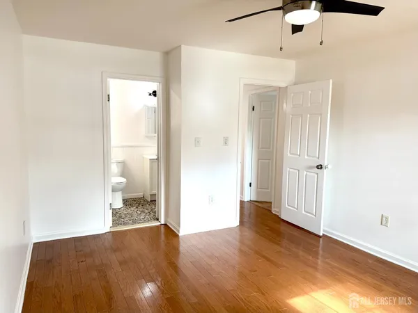 $2,300 | 202 Pennsylvania Way, North Brunswick, NJ 08902