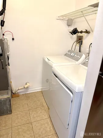 $2,300 | 202 Pennsylvania Way, North Brunswick, NJ 08902