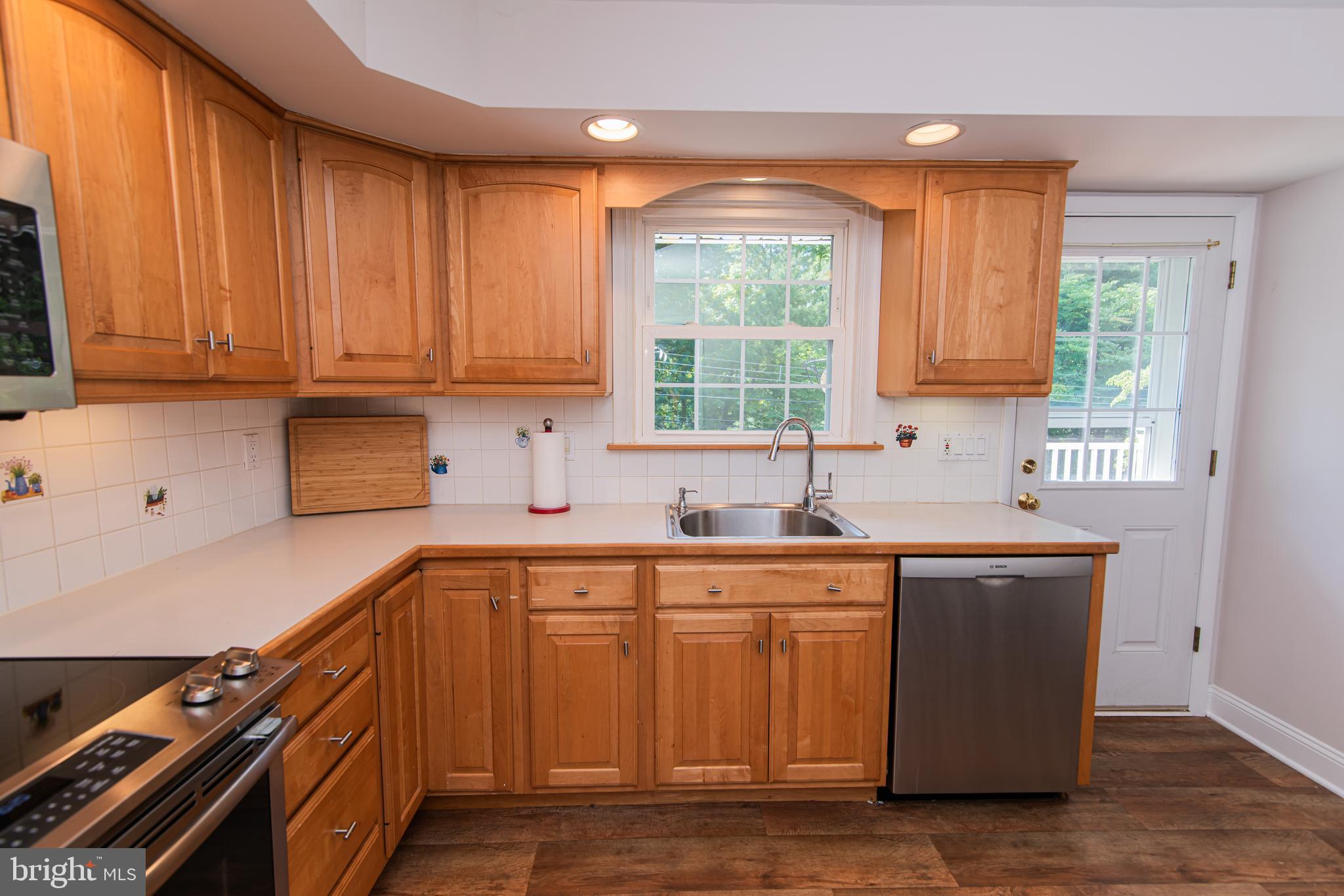 1825 Sharon Road Jenkintown, PA 19046 - Photo 29 of 57 Gallery Image 29