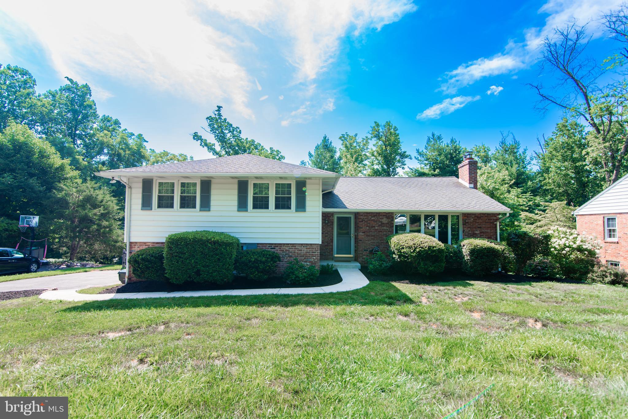 1825 Sharon Road Jenkintown, PA 19046 - Photo 4 of 57 Gallery Image 4