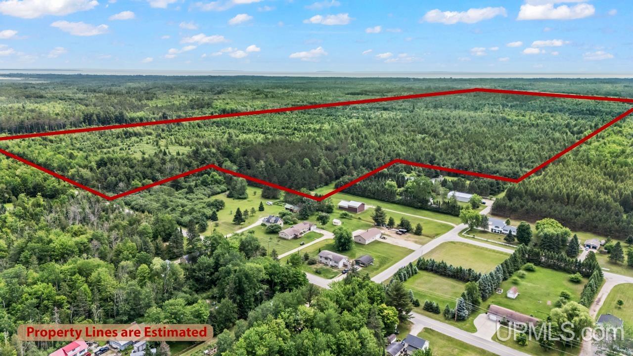 13.75 13.75 Road Escanaba, MI 49829 - Photo 1 of 16