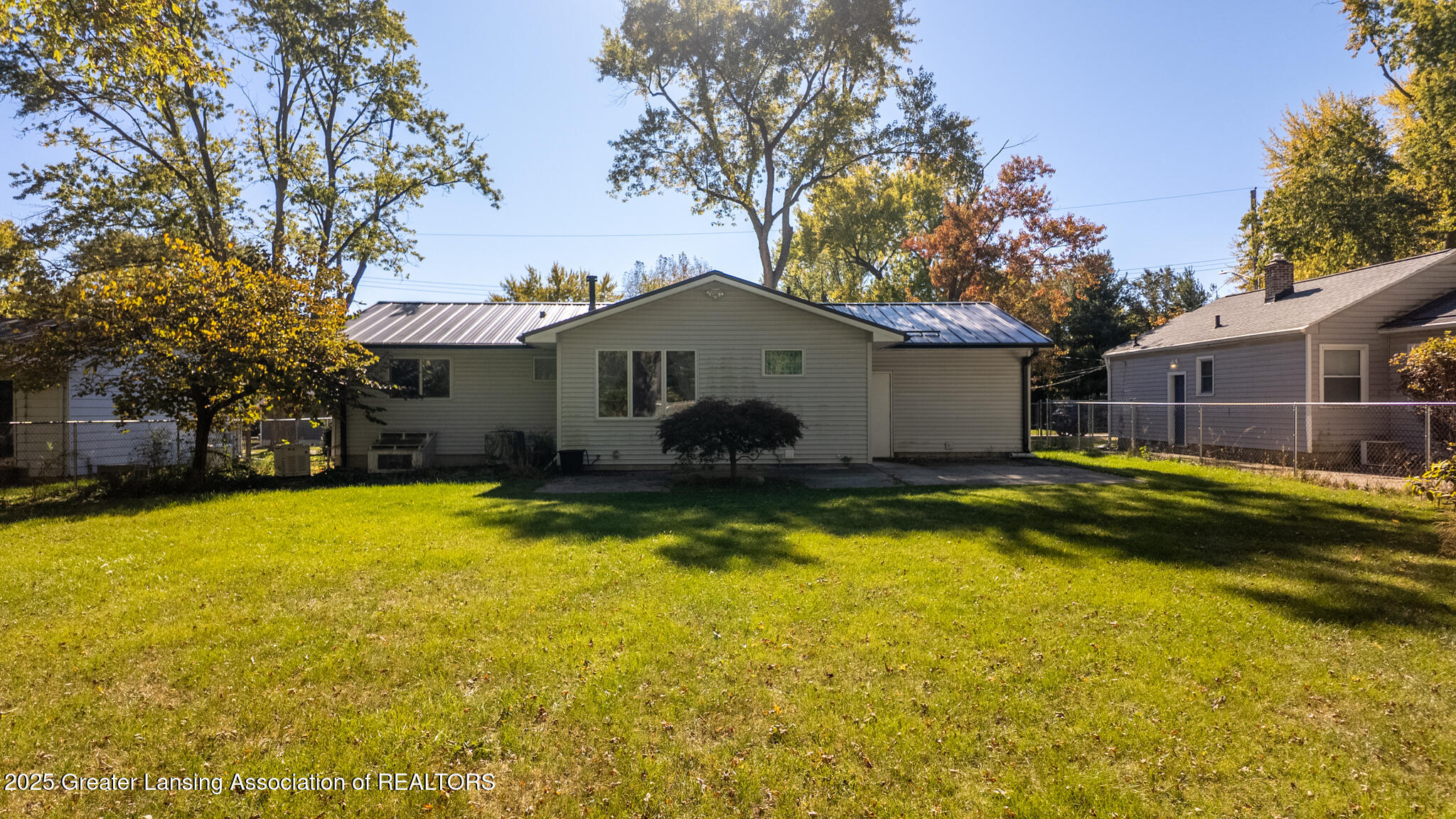 1500 Pierce Road Lansing, MI 48910 - Photo 24 of 35 1500_Pierce_BROCK-43
