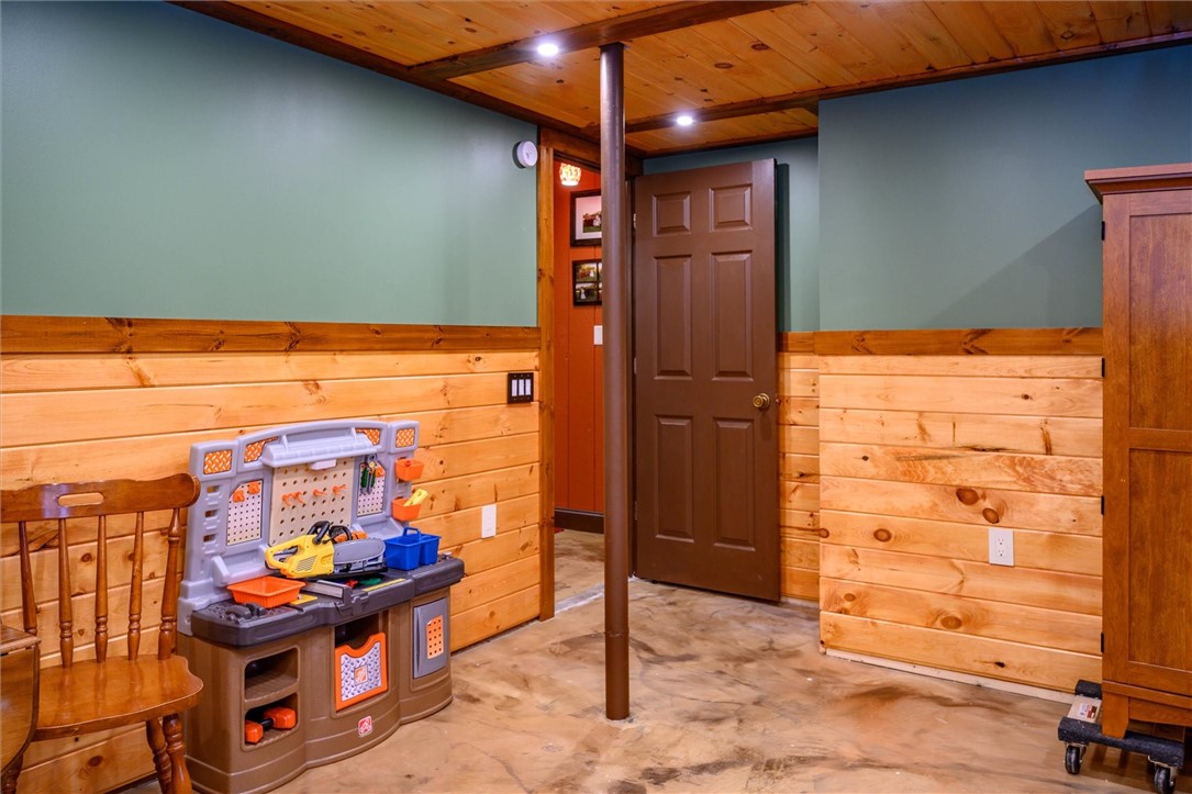 41 Hallock Road Chili, NY 14624 - Photo 33 of 45