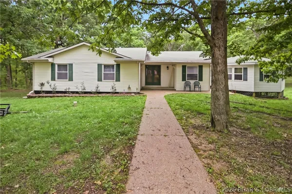 $380,000 | 29 Prater Road, Eldon, MO 65026