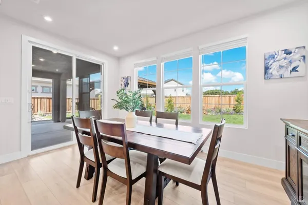 $799,000 | 1532 Base Court, Dixon, CA 95620