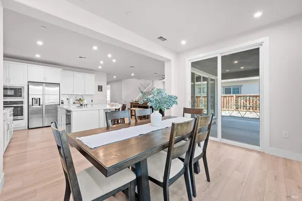 $799,000 | 1532 Base Court, Dixon, CA 95620