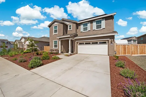 $799,000 | 1532 Base Court, Dixon, CA 95620