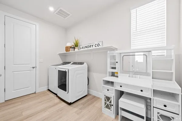 $799,000 | 1532 Base Court, Dixon, CA 95620