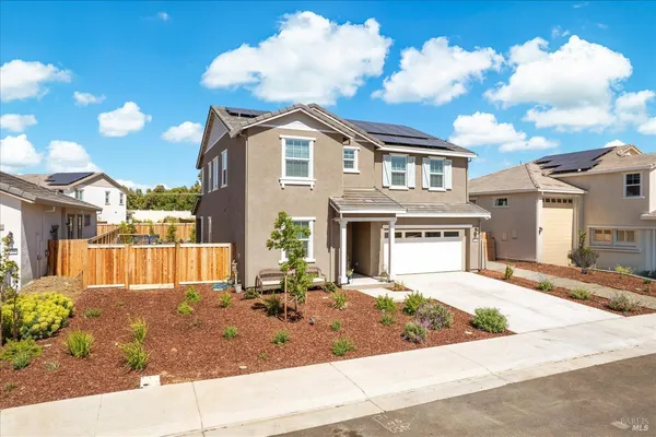 $799,000 | 1532 Base Court, Dixon, CA 95620