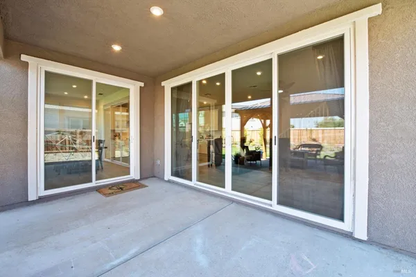 $799,000 | 1532 Base Court, Dixon, CA 95620