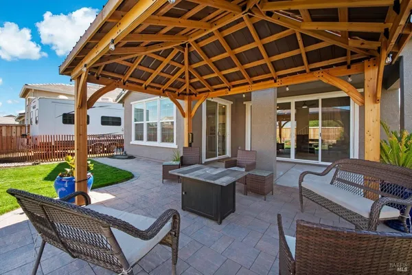 $799,000 | 1532 Base Court, Dixon, CA 95620