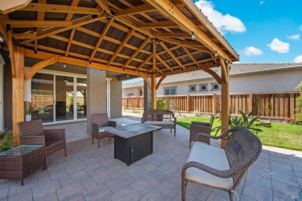 $799,000 | 1532 Base Court, Dixon, CA 95620