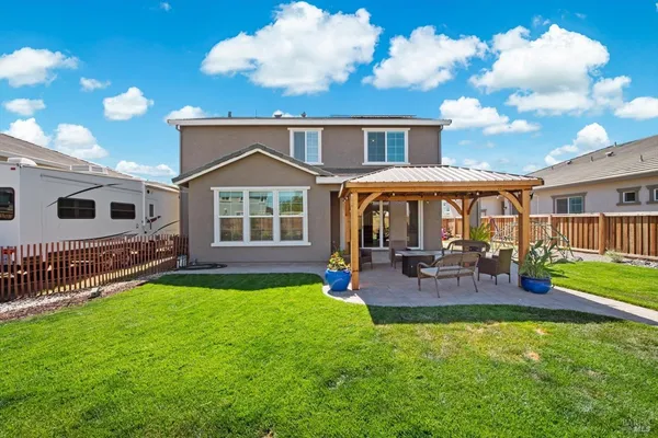 $799,000 | 1532 Base Court, Dixon, CA 95620