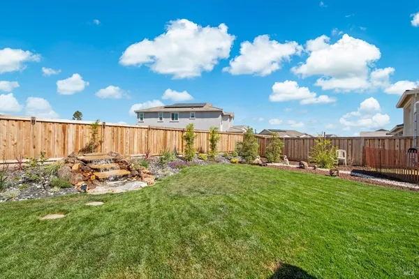 $799,000 | 1532 Base Court, Dixon, CA 95620