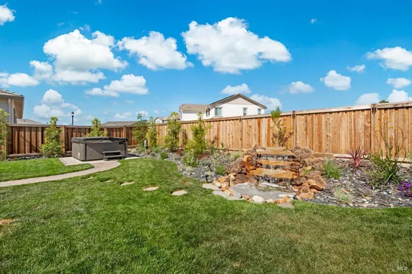 $799,000 | 1532 Base Court, Dixon, CA 95620