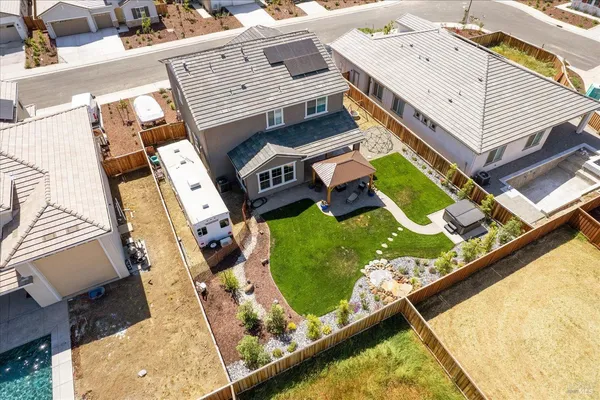 $799,000 | 1532 Base Court, Dixon, CA 95620