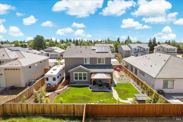 $799,000 | 1532 Base Court, Dixon, CA 95620