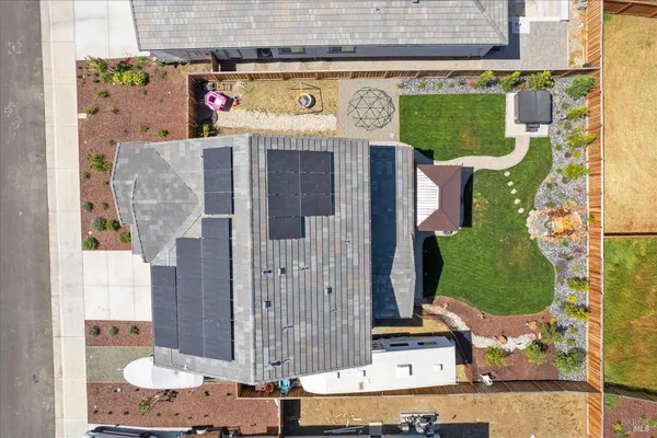 $799,000 | 1532 Base Court, Dixon, CA 95620