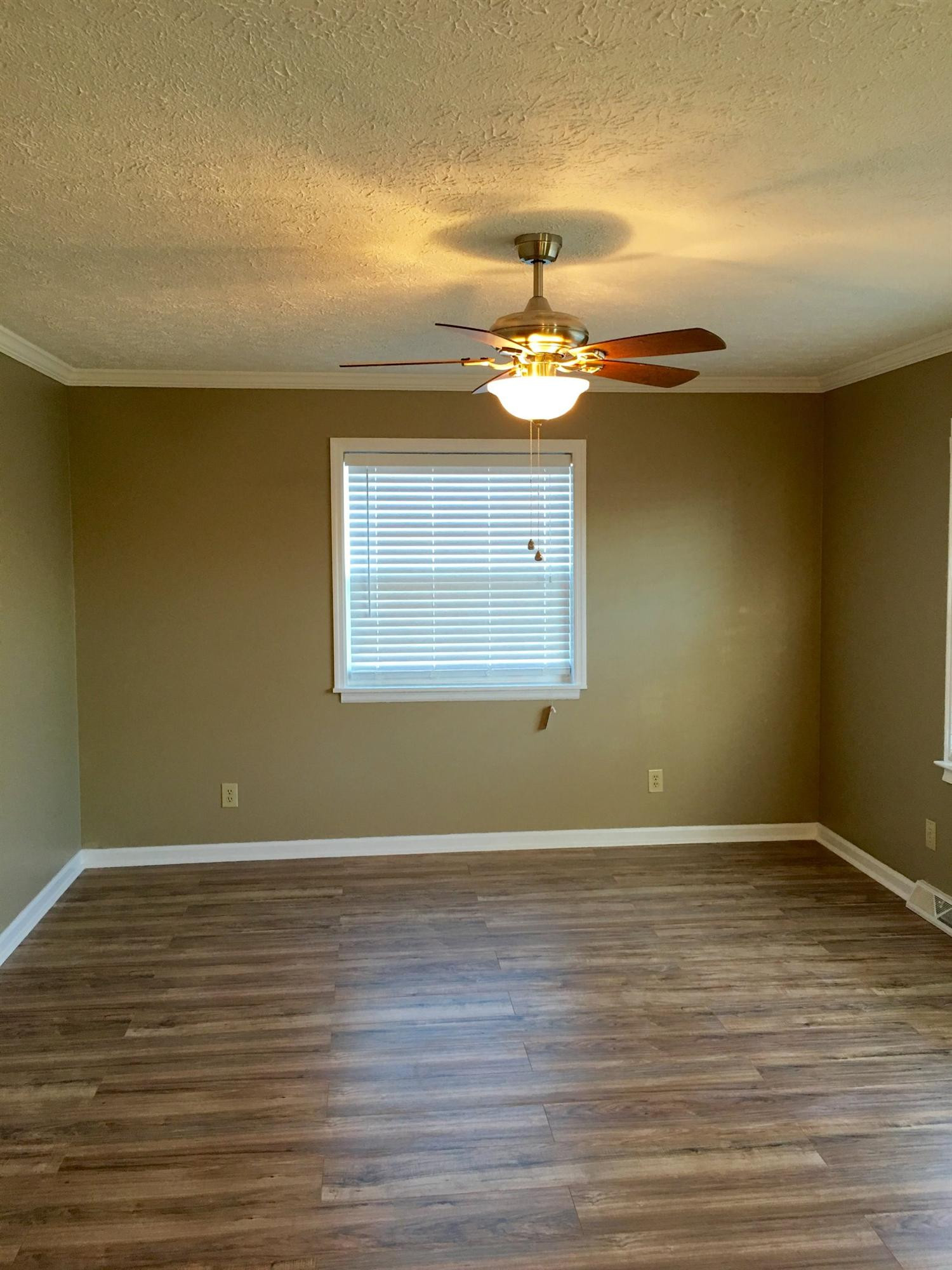 615 Worcester Road Lexington, KY 40503 - Photo 19 of 27 Photo 21