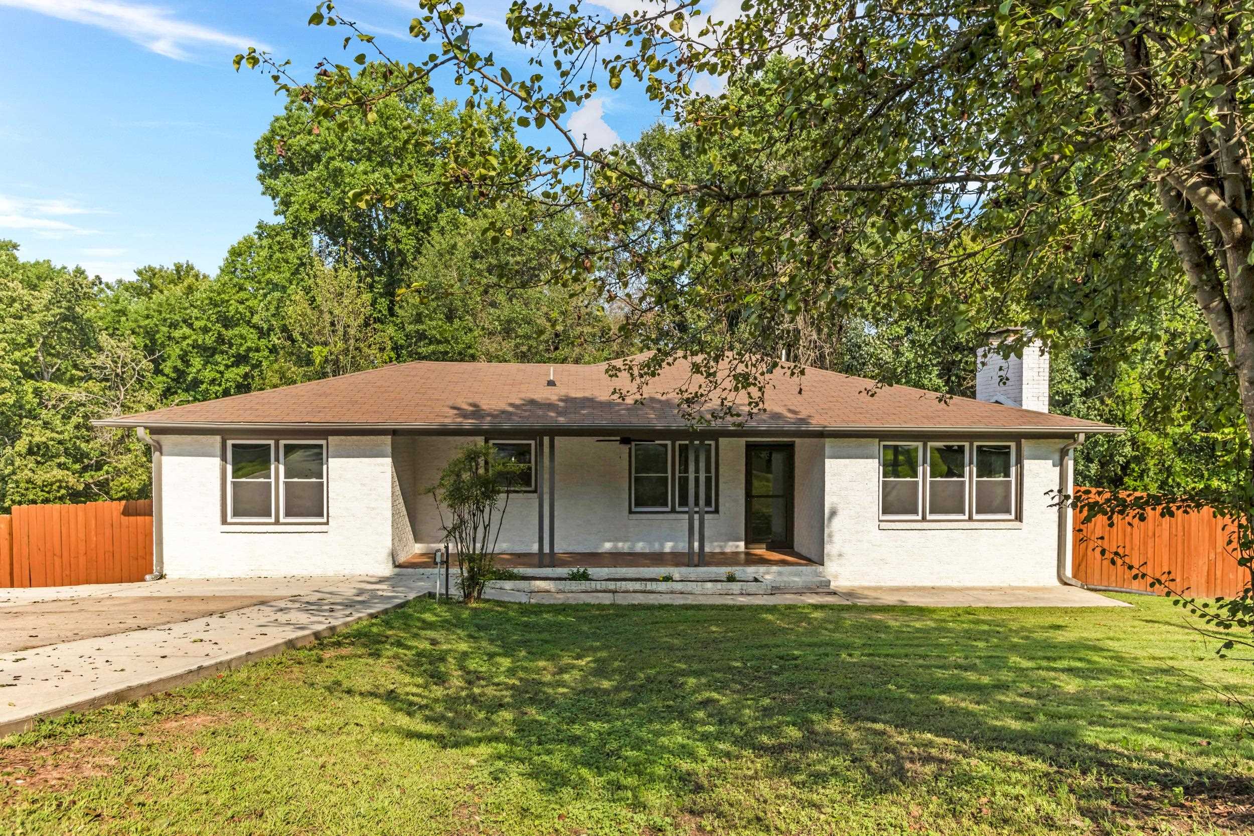 102 American Legion Road Greer, SC 29651 - Photo 2 of 46 Gallery Image 2
