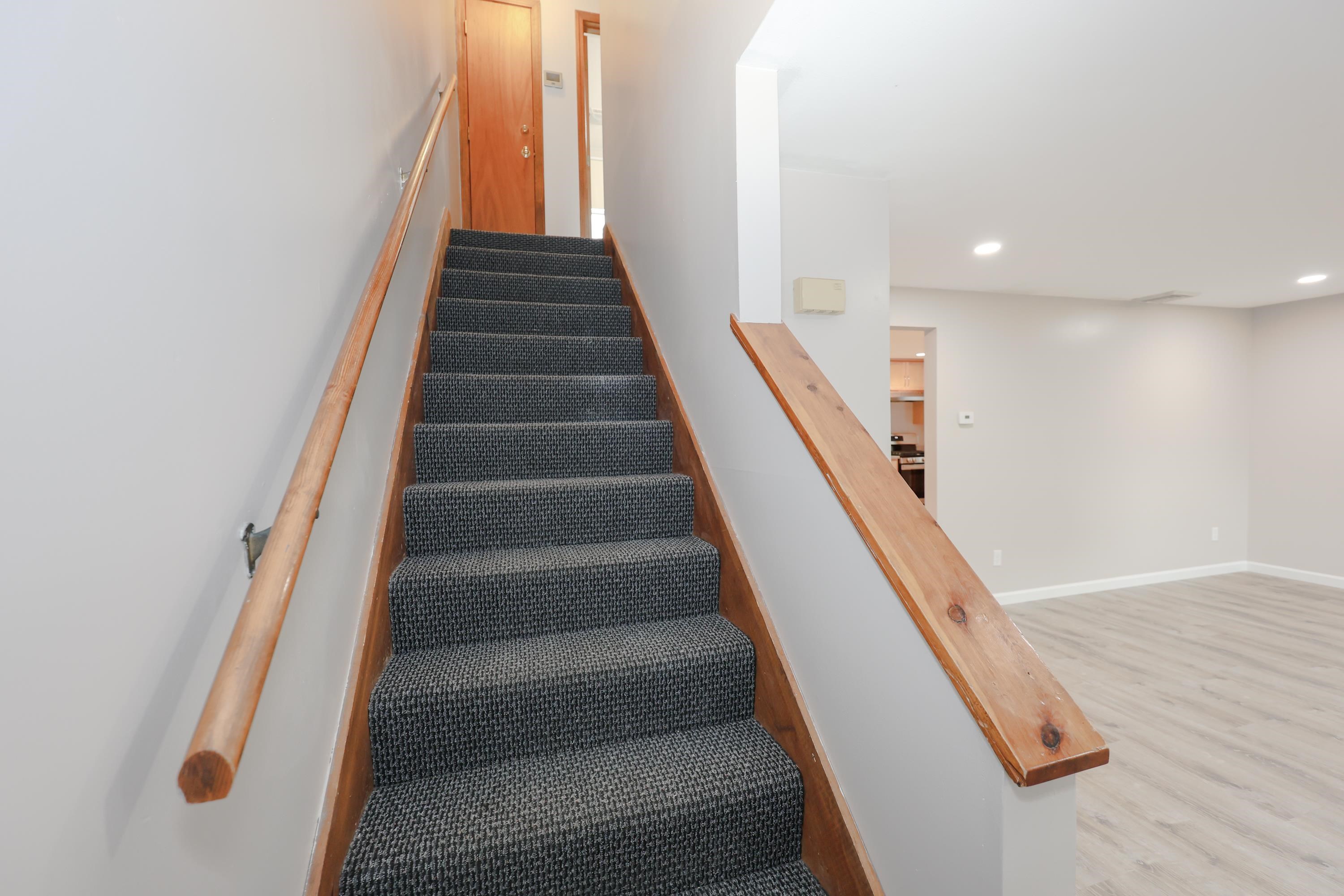 42 Brown Avenue Hampton, NH 03842 - Photo 16 of 27