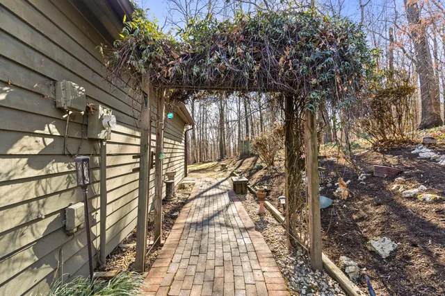 $479,000 | 292 Hickory Hills Drive, Cleveland, TN 37312