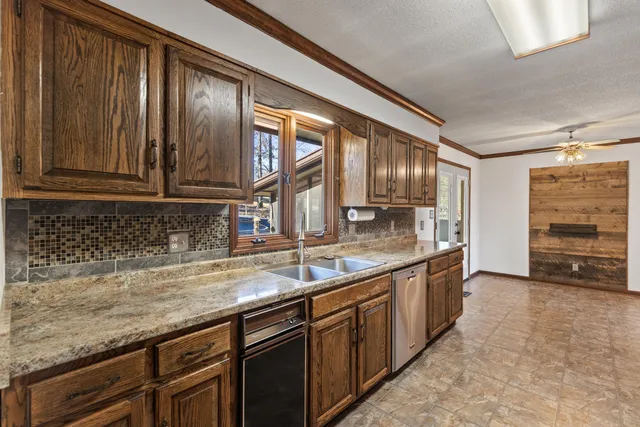 $479,000 | 292 Hickory Hills Drive, Cleveland, TN 37312