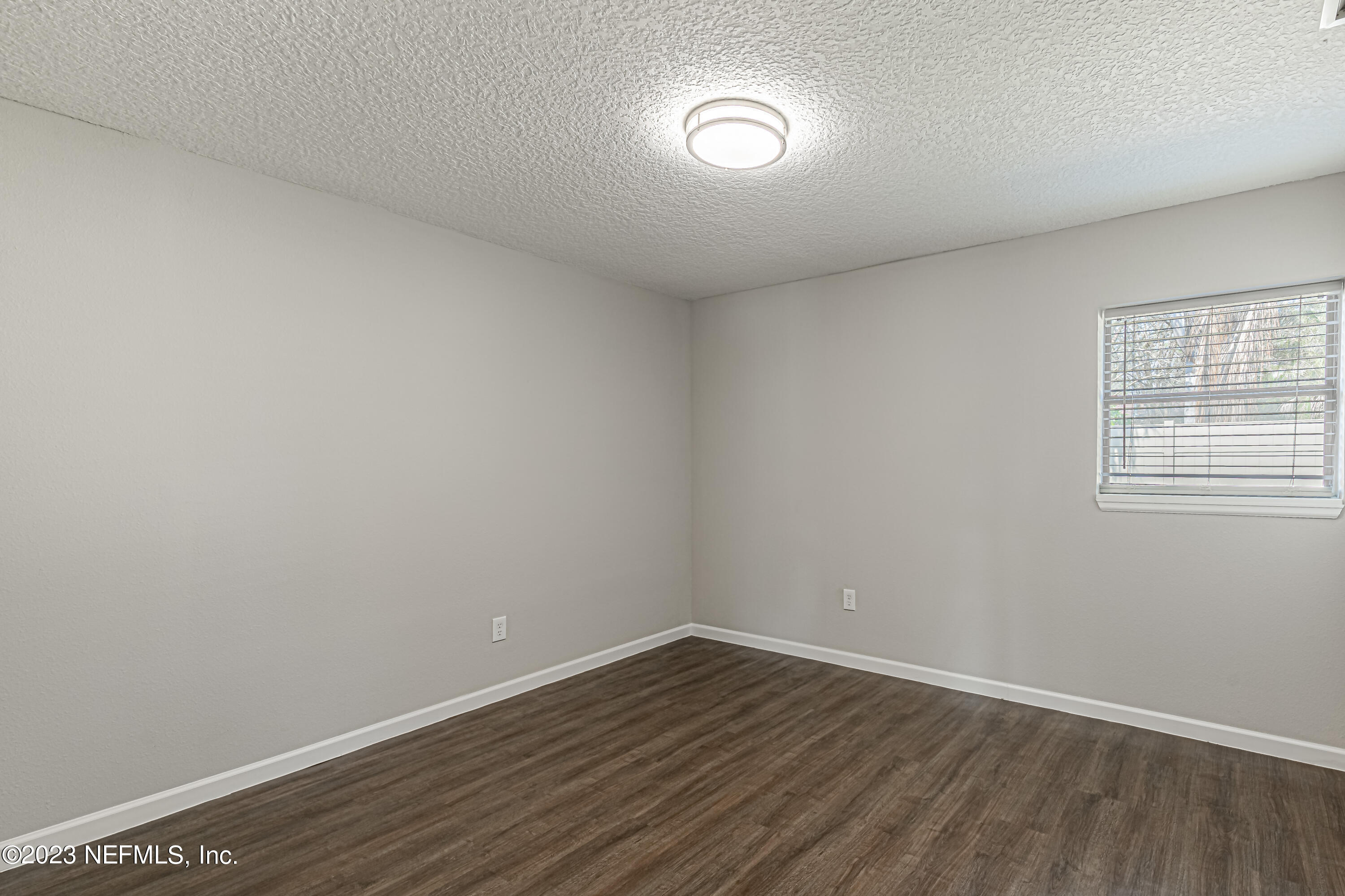 5643 Sabena Road Jacksonville, FL 32207 - Photo 19 of 29 20-Bedroom