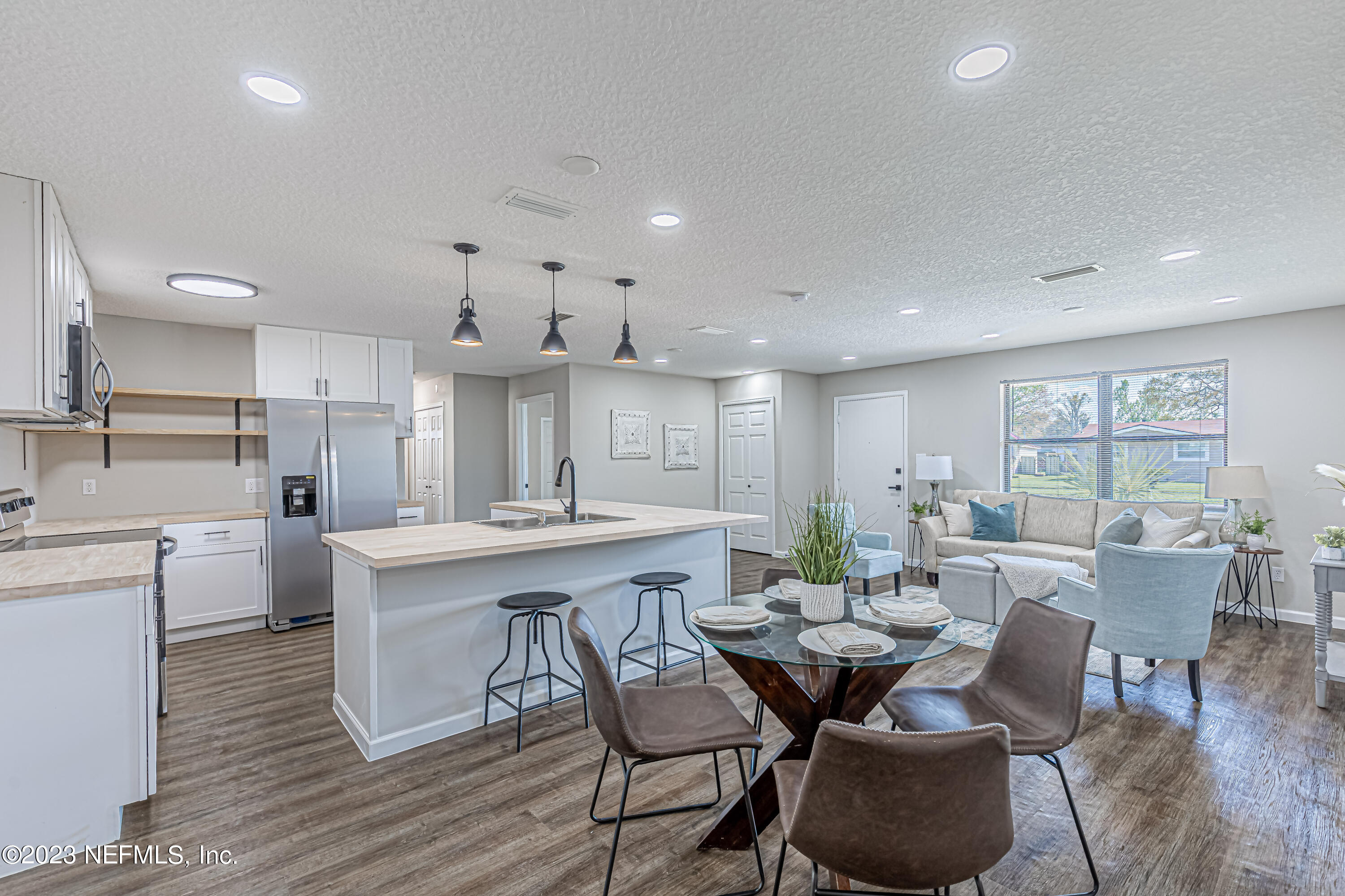 5643 Sabena Road Jacksonville, FL 32207 - Photo 8 of 29 12-Dining Kitchen View