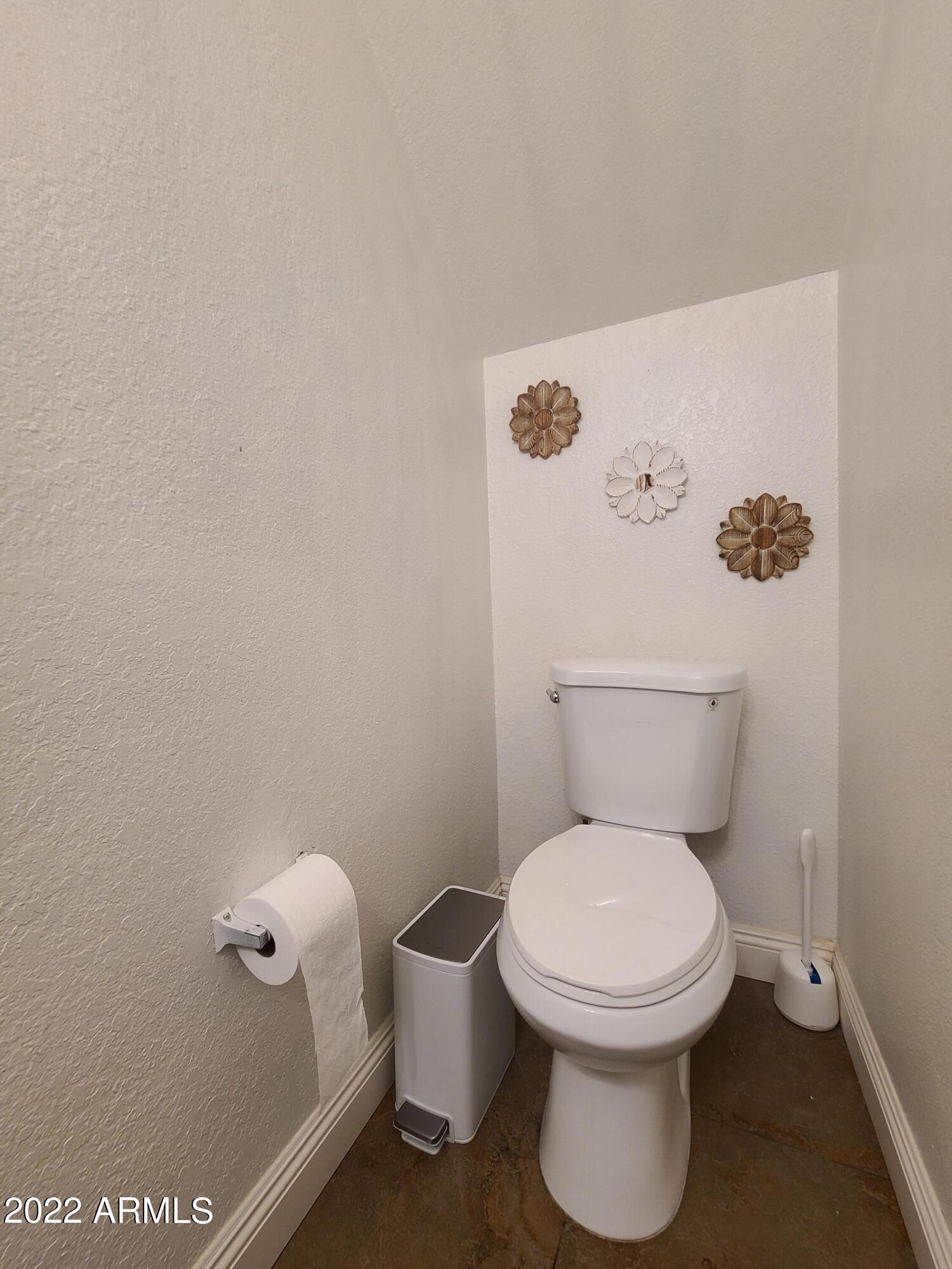 1402 East Osborn Road, Unit 9 Phoenix, AZ 85014 - Photo 12 of 21 20220623_132218