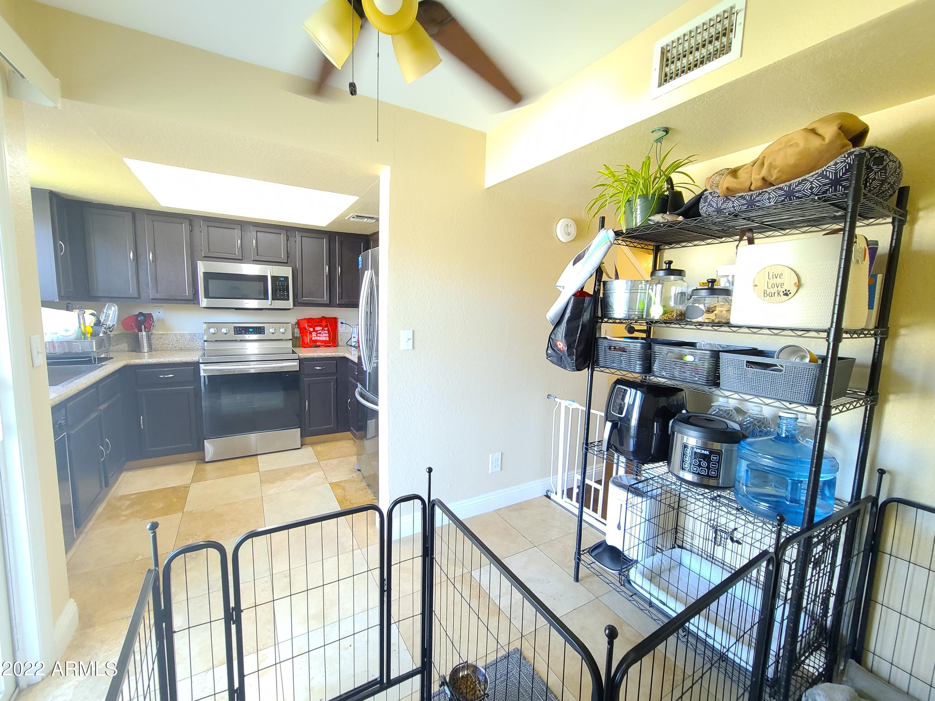 1402 East Osborn Road, Unit 9 Phoenix, AZ 85014 - Photo 13 of 21 20220623_132416