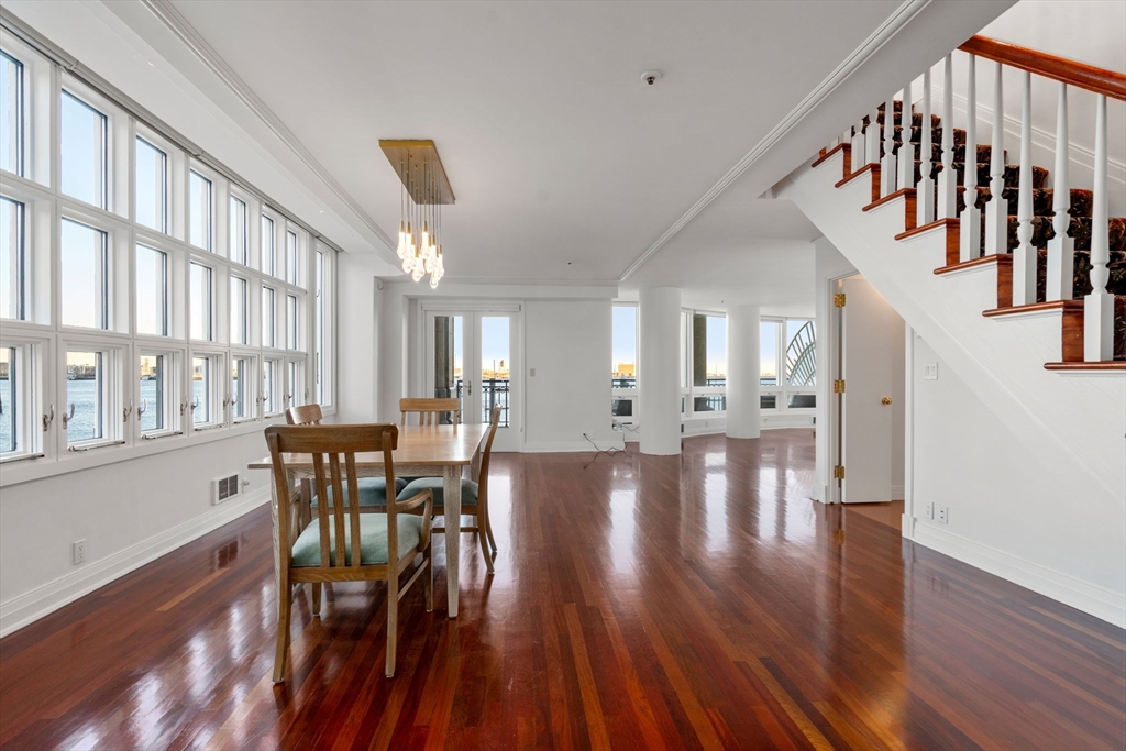 20 Rowes Wharf, Unit TH7 Boston, MA 02110 - Photo 3 of 32