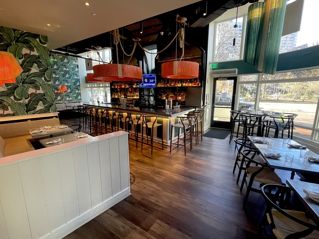 20 Rowes Wharf, Unit TH7 Boston, MA 02110 - Photo 32 of 32