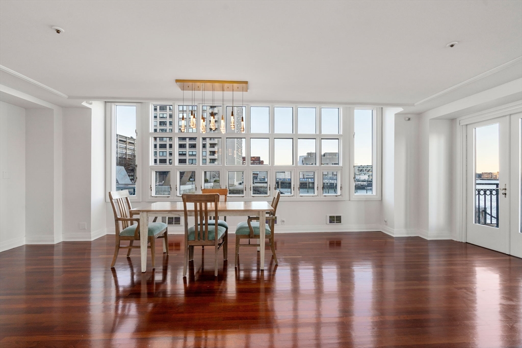 20 Rowes Wharf, Unit TH7 Boston, MA 02110 - Photo 6 of 32