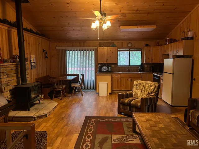 $329,000 | Undisclosed Address, Wofford Heights, CA 93285