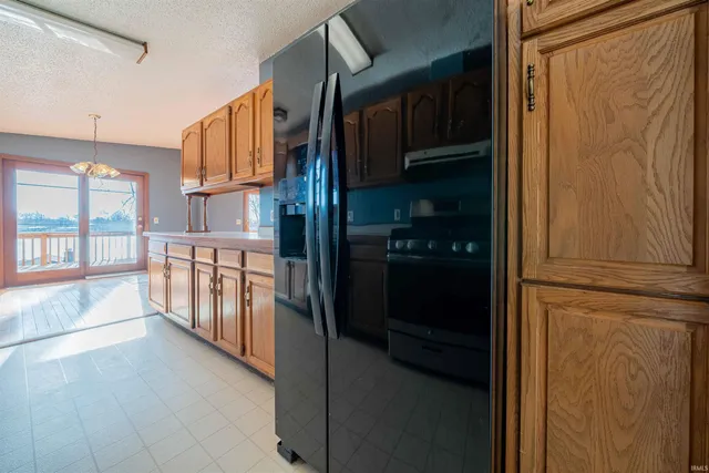 $385,000 | 6034 North Lakeshore Drive, Macy, IN 46951