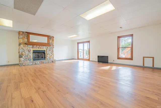 $385,000 | 6034 North Lakeshore Drive, Macy, IN 46951