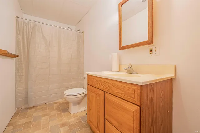 $385,000 | 6034 North Lakeshore Drive, Macy, IN 46951