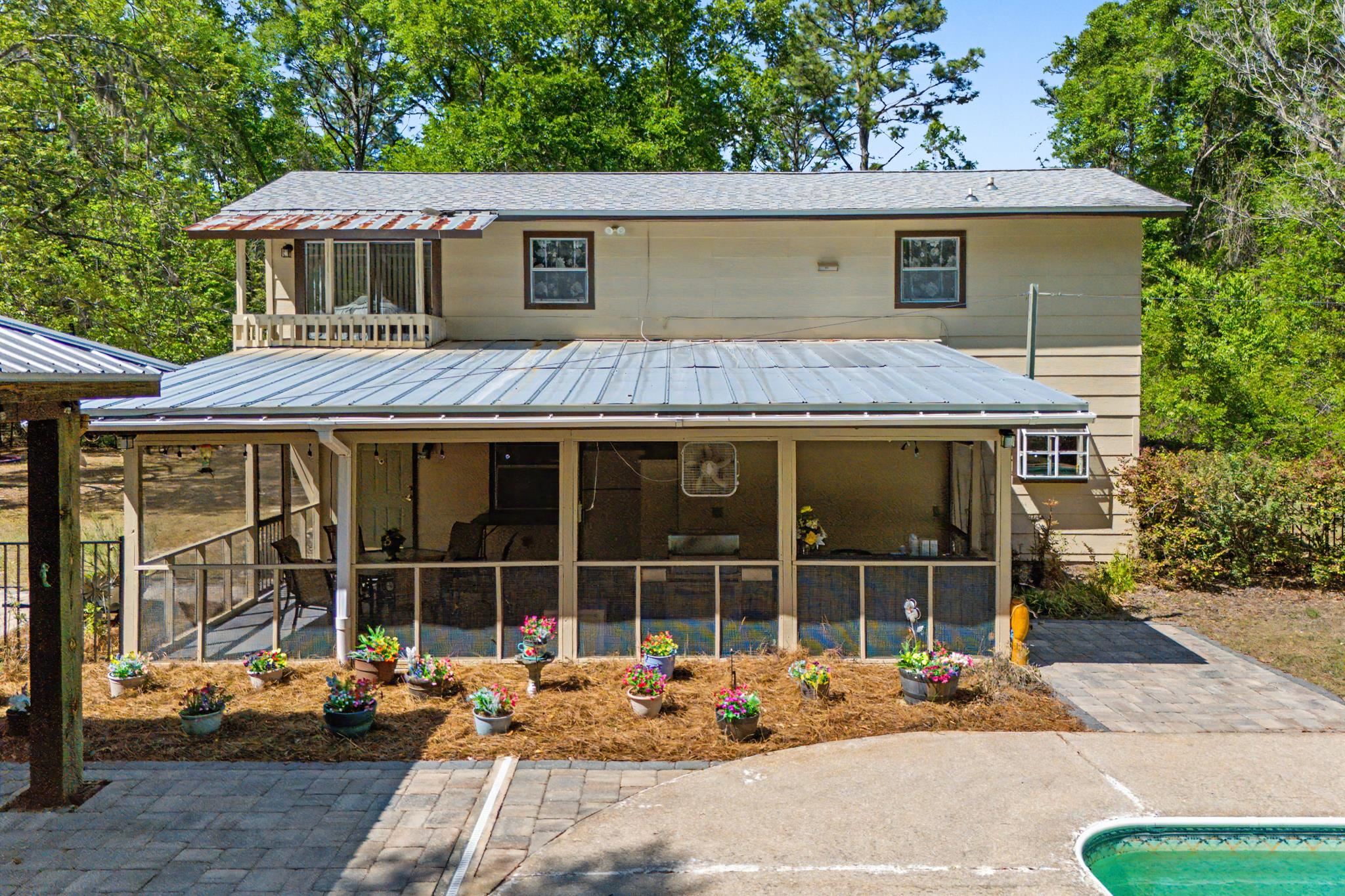 319 Sam Marks Road Crawfordville, FL 32327 - Photo 3 of 61