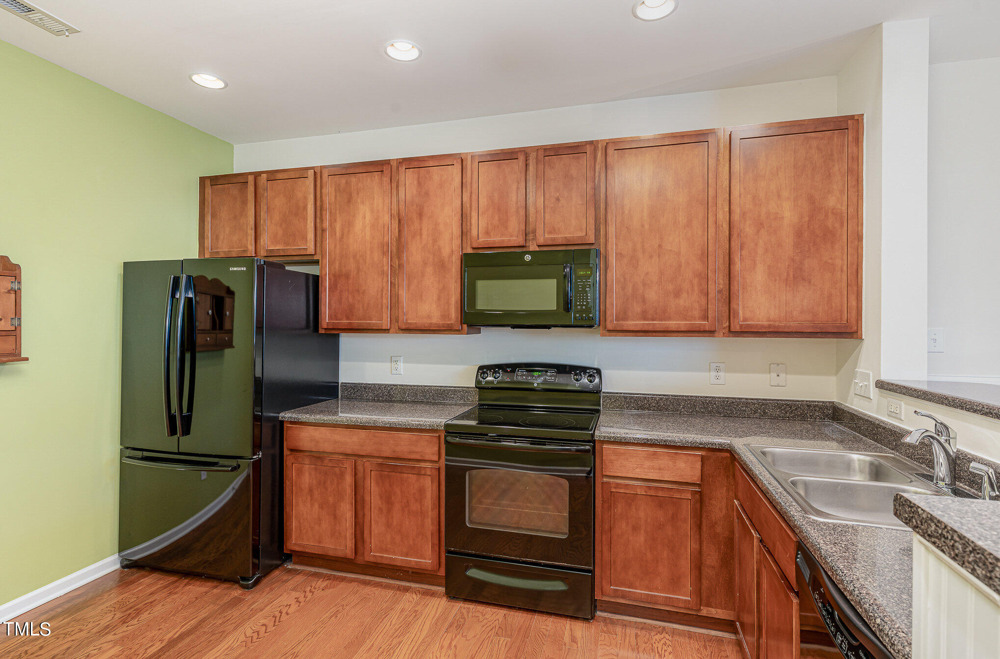 1121 Consortium Drive, Unit 101 Raleigh, NC 27603 - Photo 7 of 24 016_32-edit