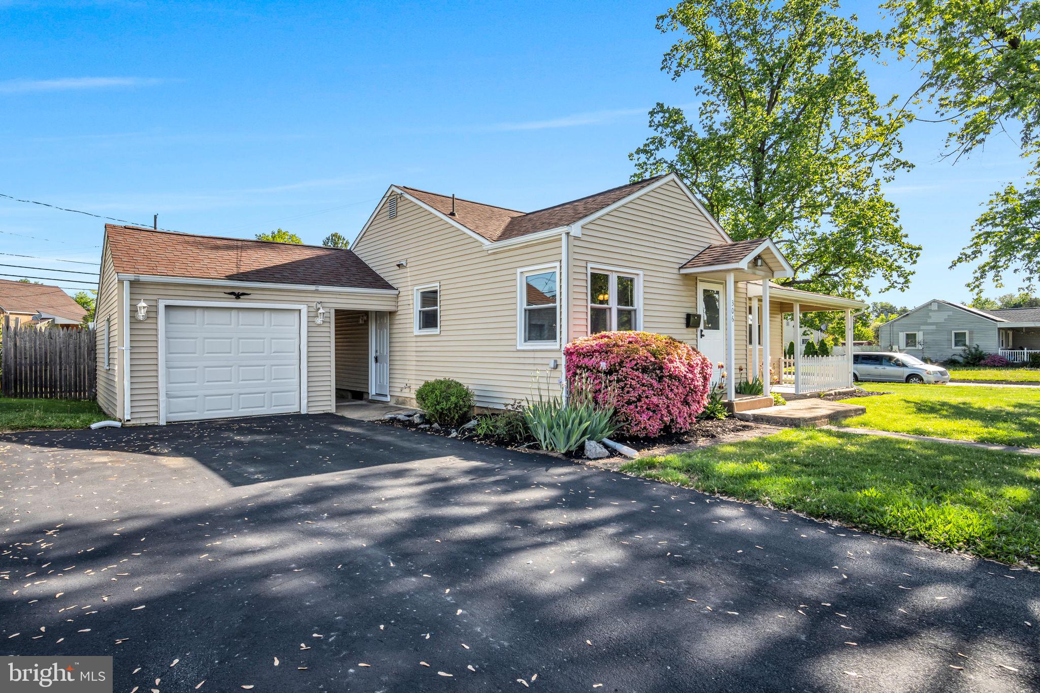 306 Norman Road Camp Hill, PA 17011 - Photo 4 of 34
