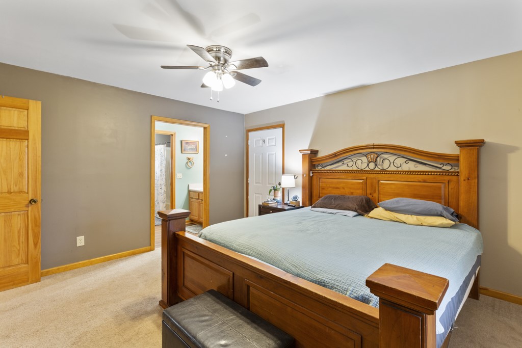 150 Stephens Farm Road Seneca, SC 29678 - Photo 16 of 31 Master Bedroom