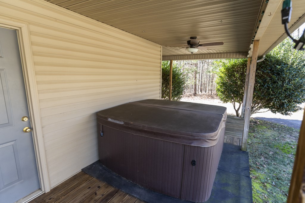 150 Stephens Farm Road Seneca, SC 29678 - Photo 10 of 31 Hot tub