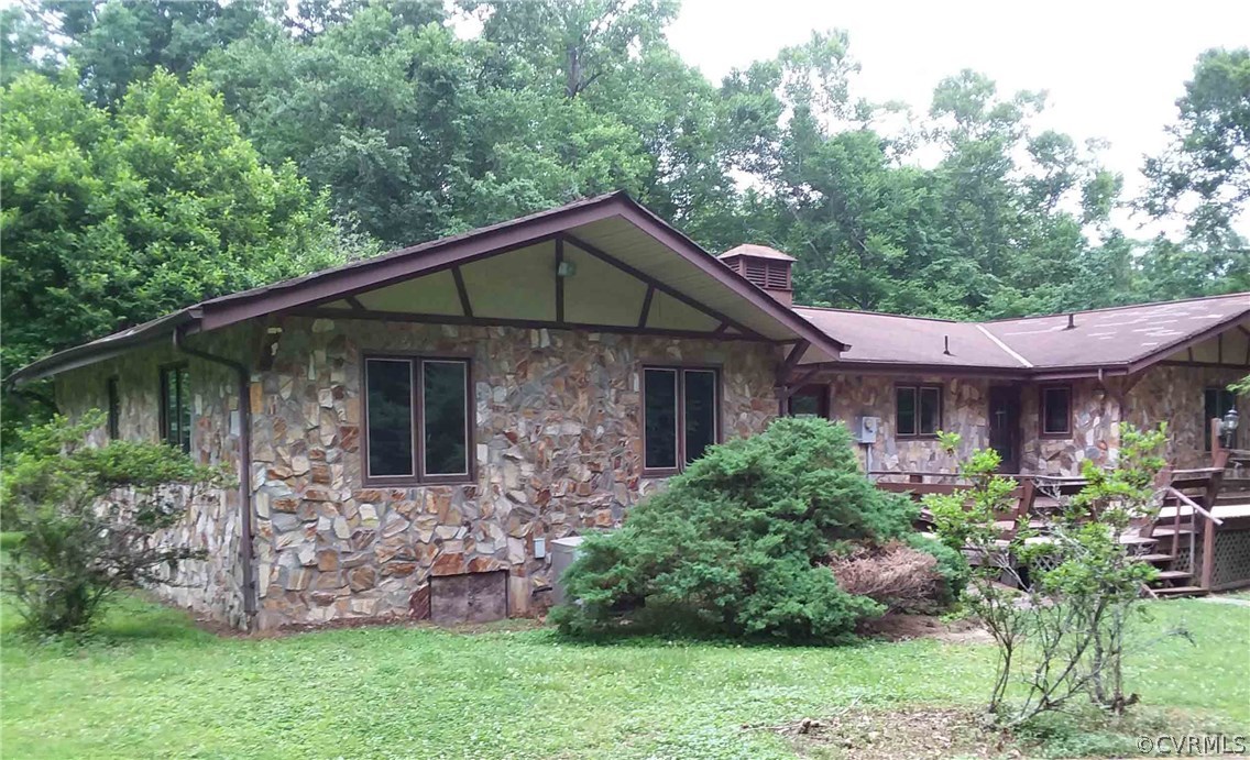 9525 Crumps Mill Road Quinton, VA 23141 - Photo 1 of 22 Gallery Image 1