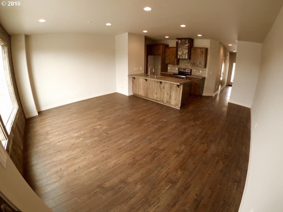 148 North 43rd Place Ridgefield, WA 98642 - Photo 5 of 15 Gallery Image 5
