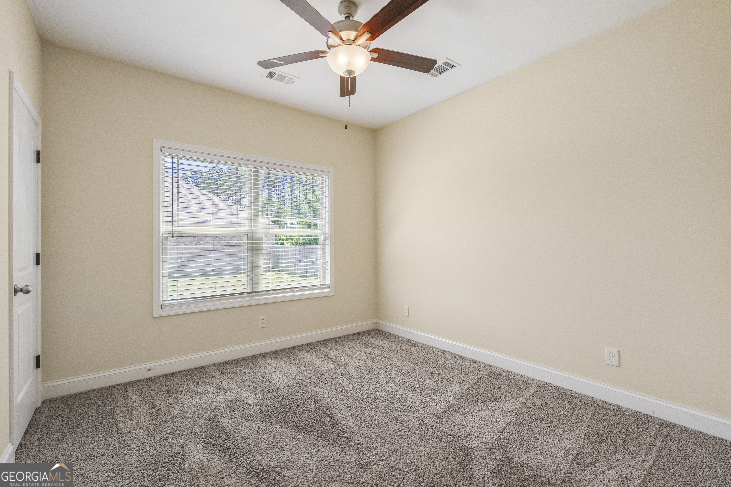 19 Fast Lane Seale, AL 36875 - Photo 16 of 28