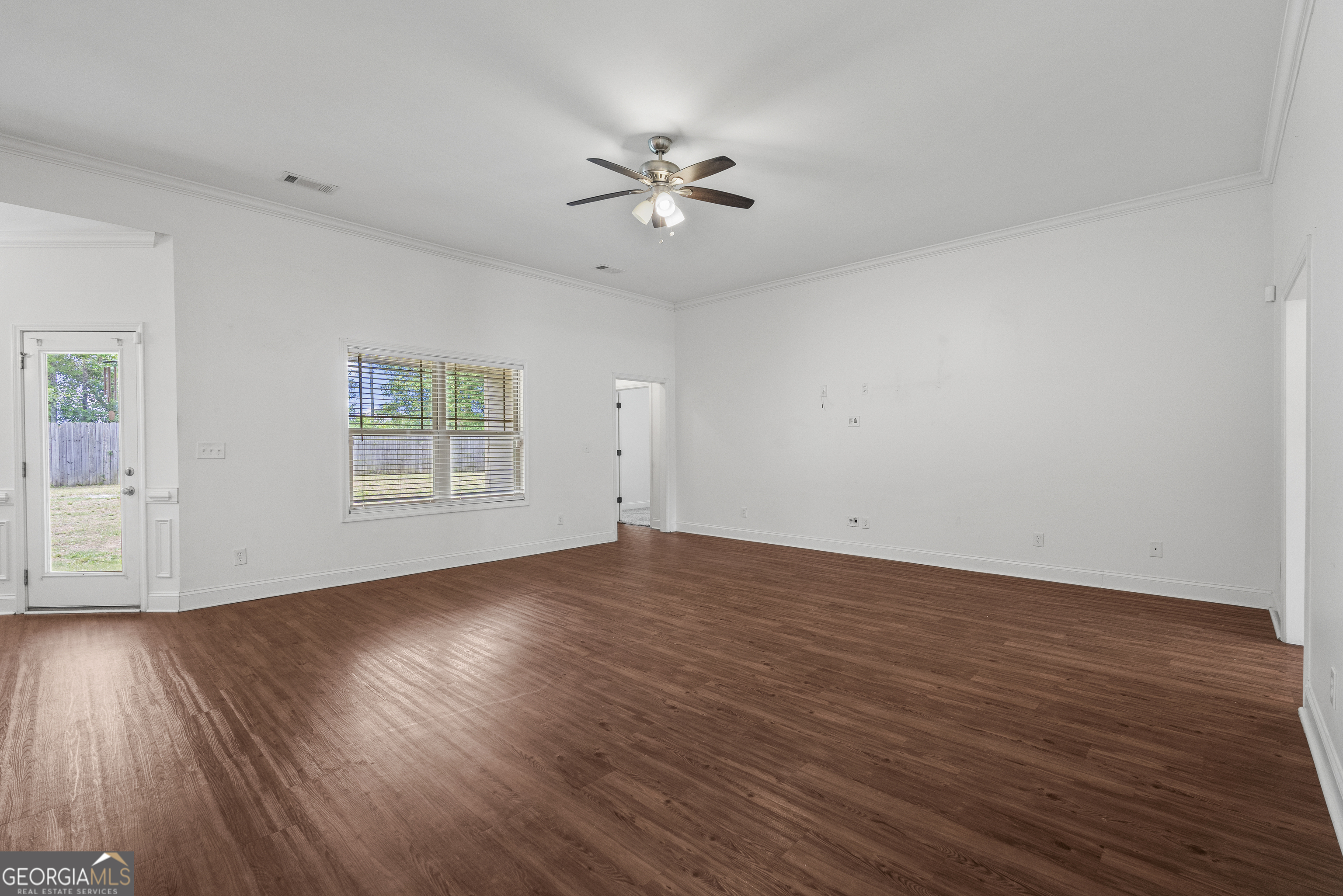 19 Fast Lane Seale, AL 36875 - Photo 6 of 28