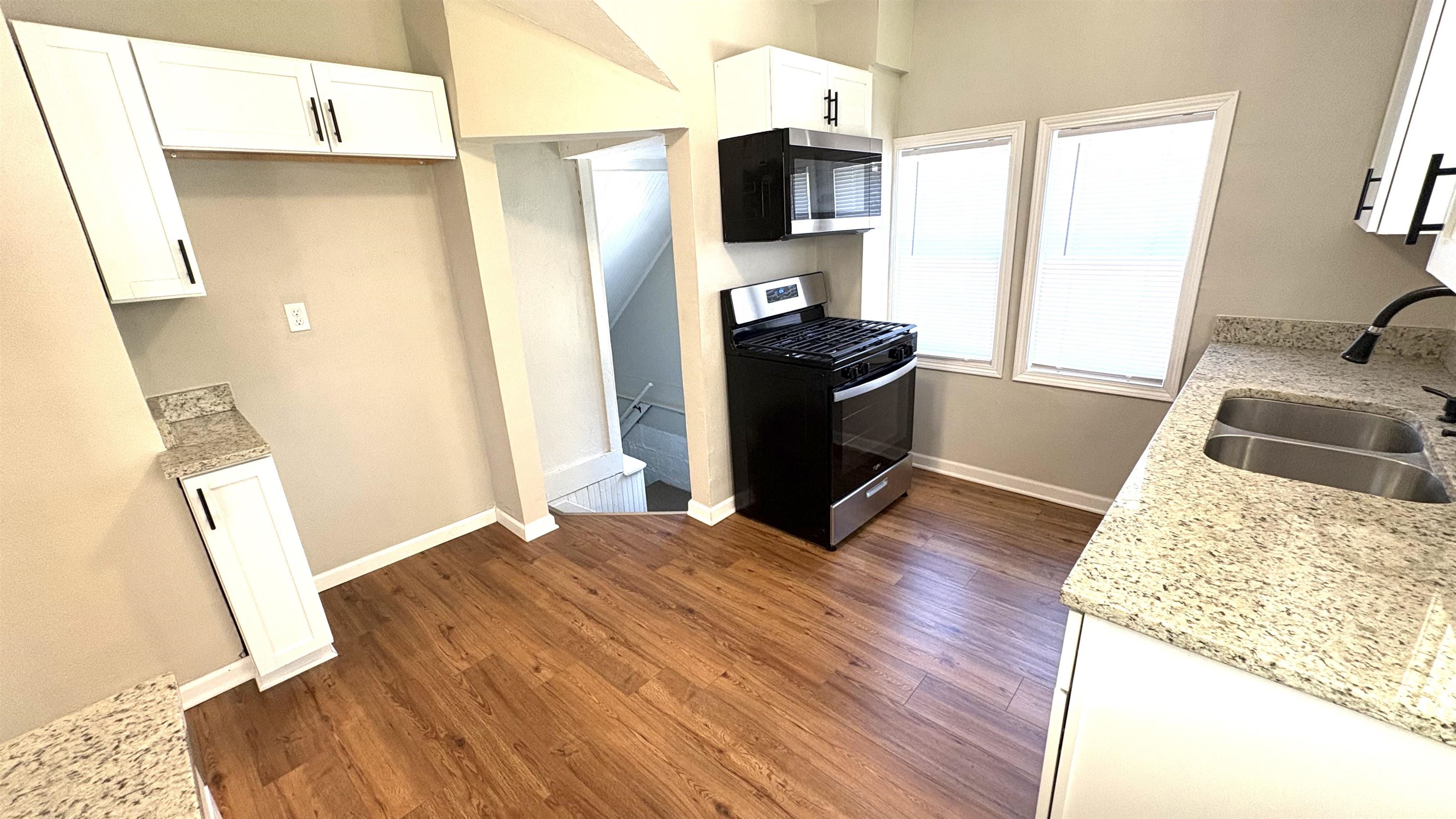 1865 Park Beloit, WI 53511 - Photo 11 of 26