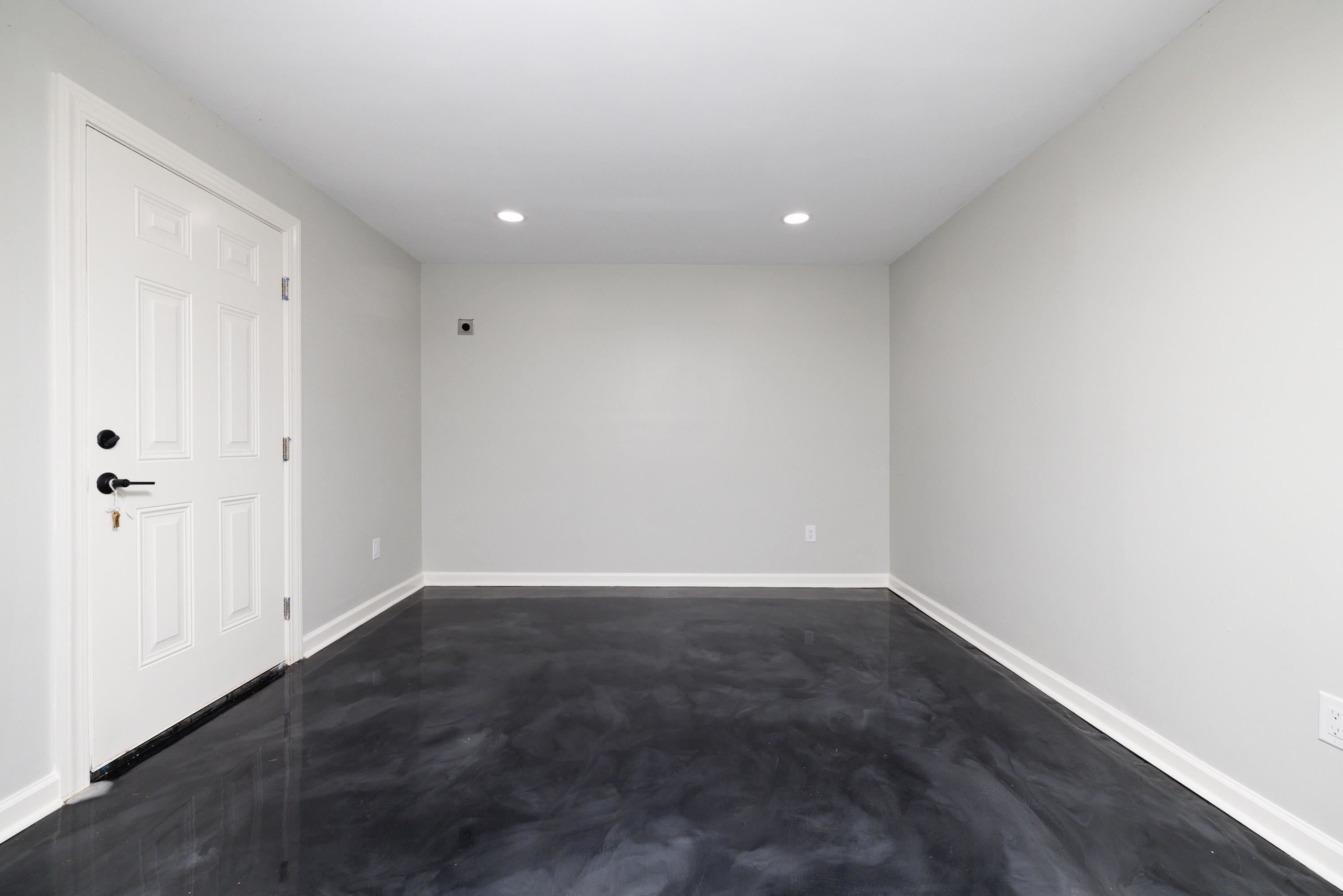 4175 Cedar Point Road Lakeland, TN 38002 - Photo 32 of 37 a view of an empty room